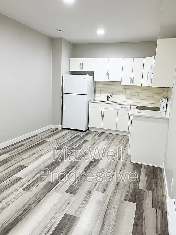 1 bed, 1.0 bath, $1,150 — Photo 2