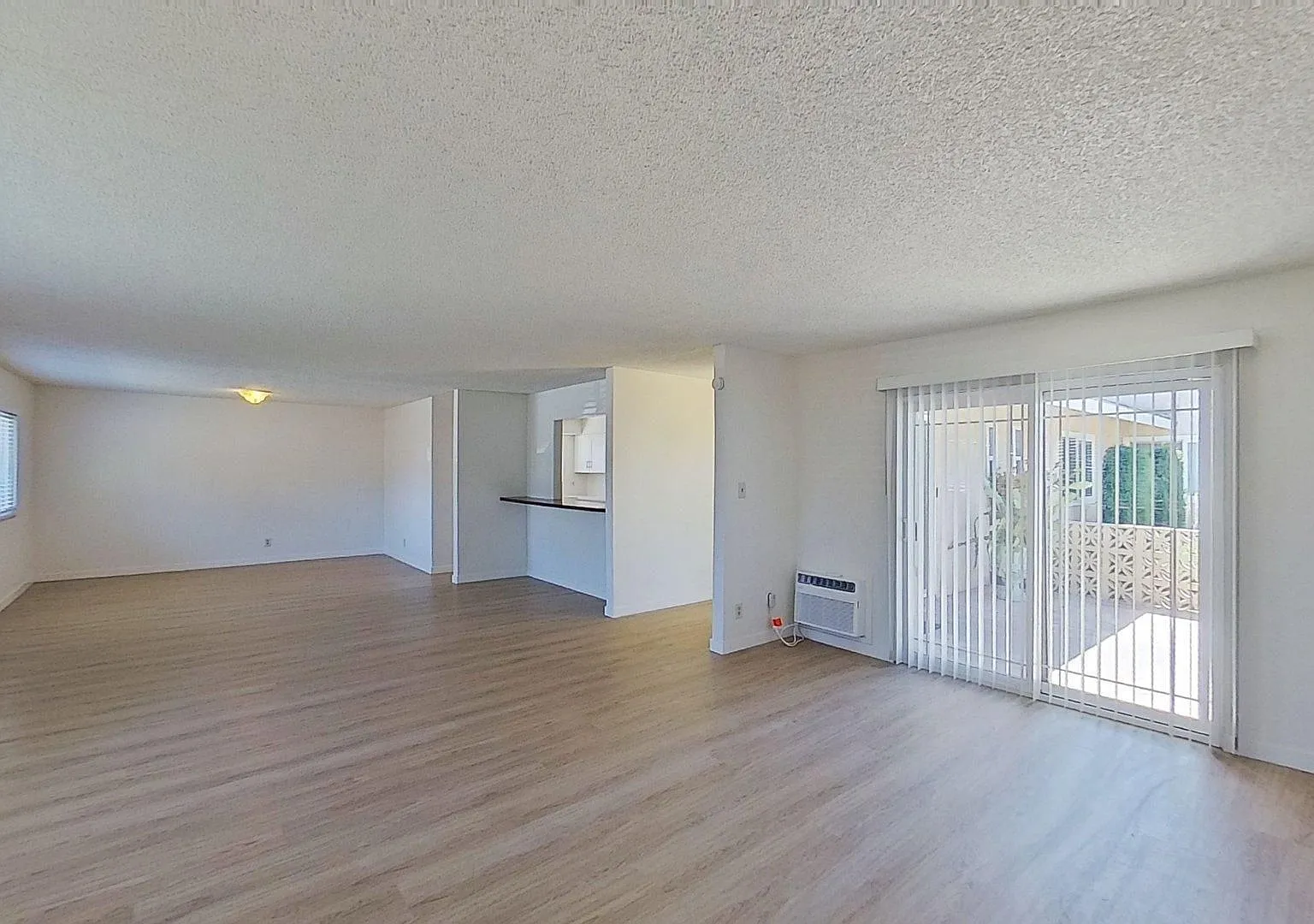 9082 Central Ave — Photo 4