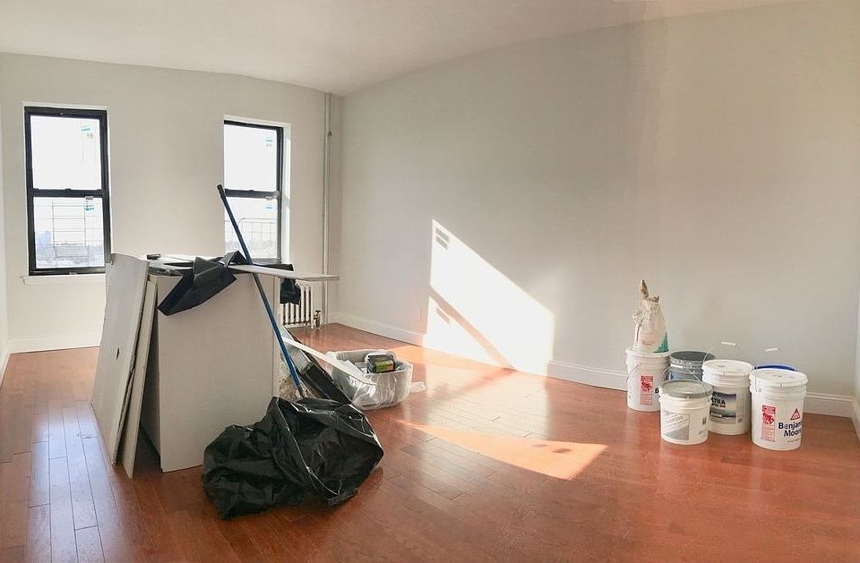 1st image of 301 Sterling St APT 6A