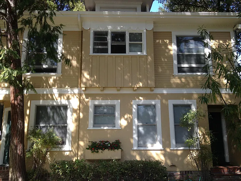 Hawthorne Gardens Apartments — Photo 3