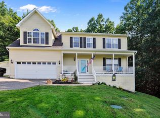 805 Monarch Ln, Huntingtown, MD 20639