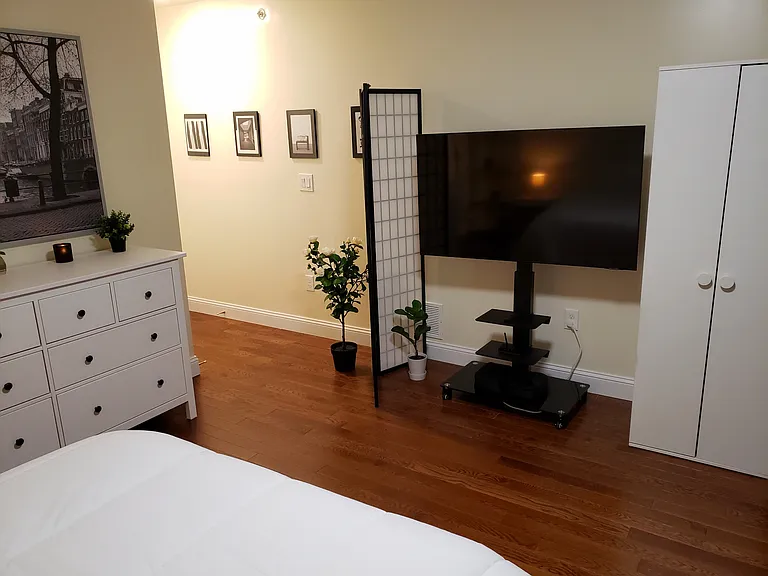 1611 W Thompson St #4B — Photo 7