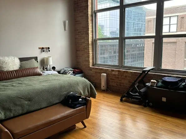 1017 W Washington Blvd Unit 6AB, Chicago, IL 60607