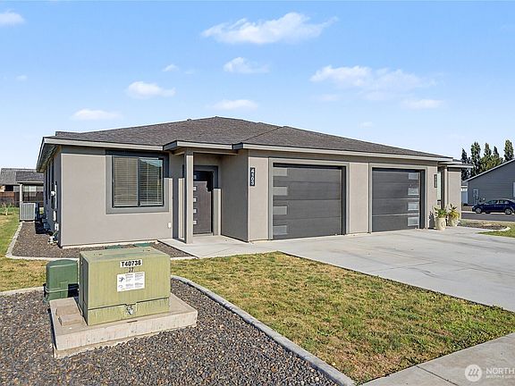 3rd image of 4103 NE Quinn Drive