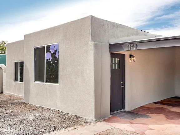 3rd image of 1017 E West Circle Dr #280