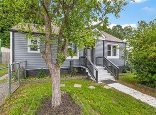 327 S 12th Ave, Hopewell, VA 23860