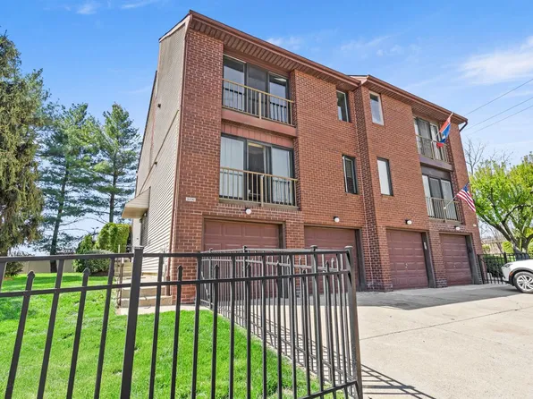 9496 Convent Ln #B, Philadelphia, PA 19114