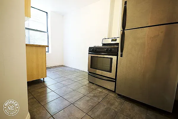 Rented by MySpaceNYC | media 23