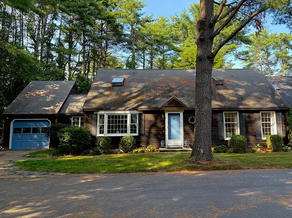 22 Cluf Bay Rd, Brunswick, ME 04011