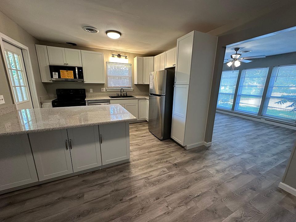 1st image of 1509 Camilla Rd