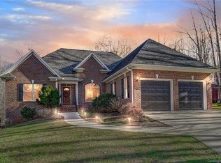 130 N Harbor Watch Dr, Statesville, NC 28677