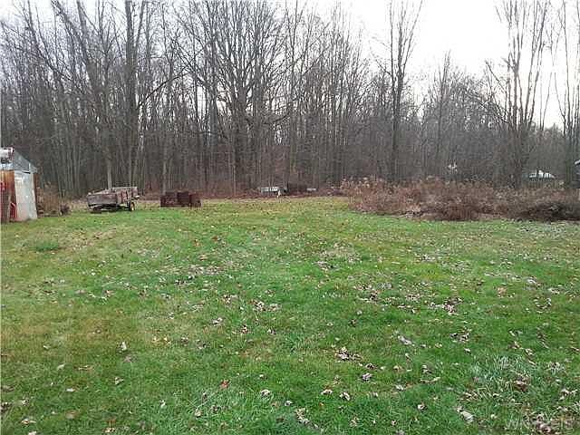 2nd image of 1328 Cain Rd
