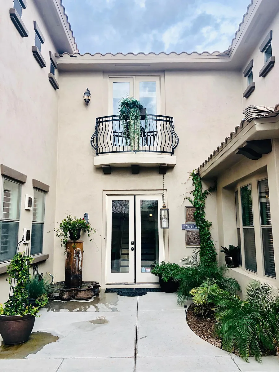 Court yard, driveway and garage - 3551 S Sterling Ct