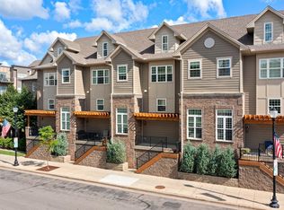 615 Mainstreet, Hopkins, MN 55343