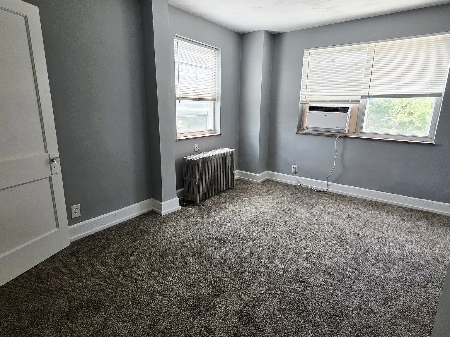 2 bed, 1000 sqft, $1,195 — Photo 4