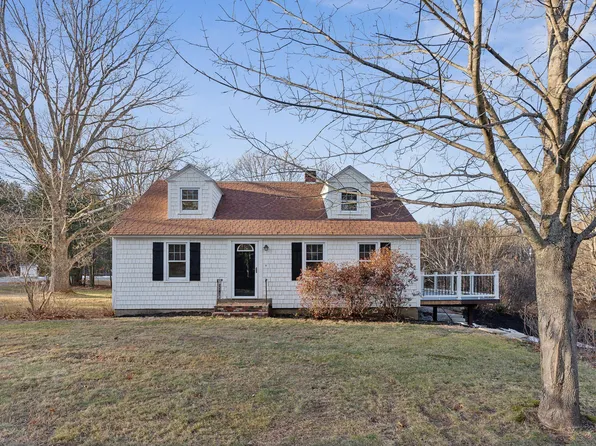 300 N Gorham Road, Gorham, ME 04038