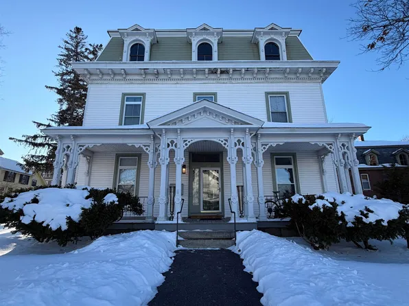 31 Merrimack St, Concord, NH 03301