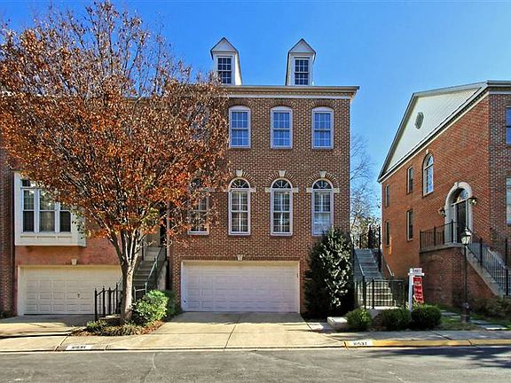 2nd image of 10537 James Wren Way