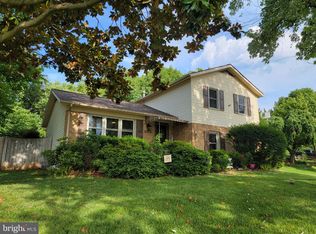 8216 Macbeth St, Manassas, VA 20110