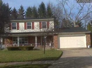 137 Hilltop Cir, Elyria, OH 44035