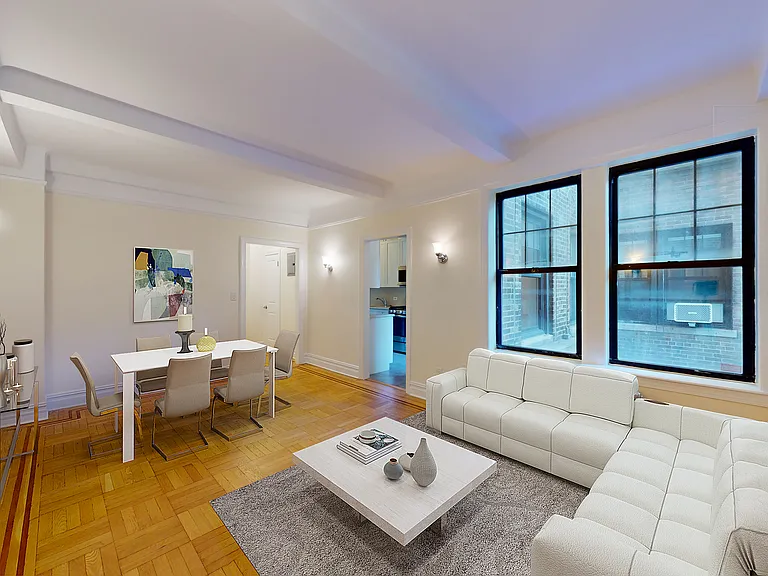 115 E 92nd St #9C — Photo 1