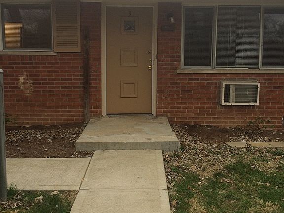 2nd image of 3025 Theresa St APT 3