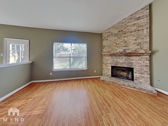 3rd image of 7330 Foxport Ln