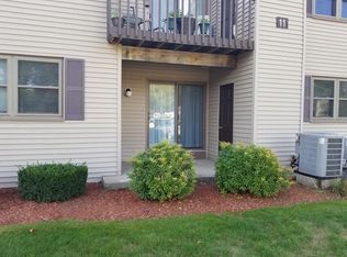 1103 Twin Circle Dr UNIT 1103, South Windsor, CT 06074