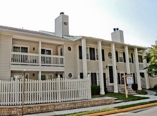 10202 Willow Mist Ct #C, Oakton, VA 22124