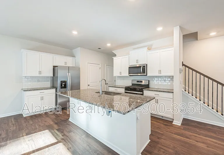 14220 Wilson Mac Ln — Photo 4