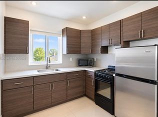 560 NE 67th St APT 4, Miami, FL 33138
