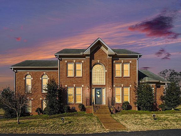 2nd image of 2132 Neelys Bend Rd