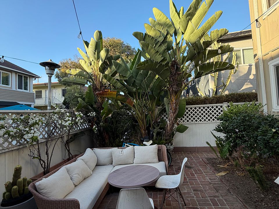 1st image of 20 19th Ave APT 1