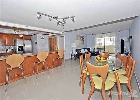 4th image of 1623 Collins Ave APT 809