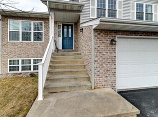 142 Community Dr, Fall River, WI 53932