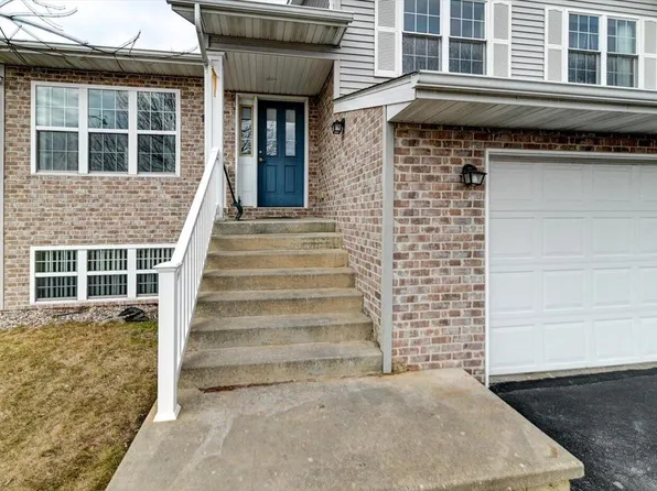 142 Community DRIVE, Fall River, WI 53932