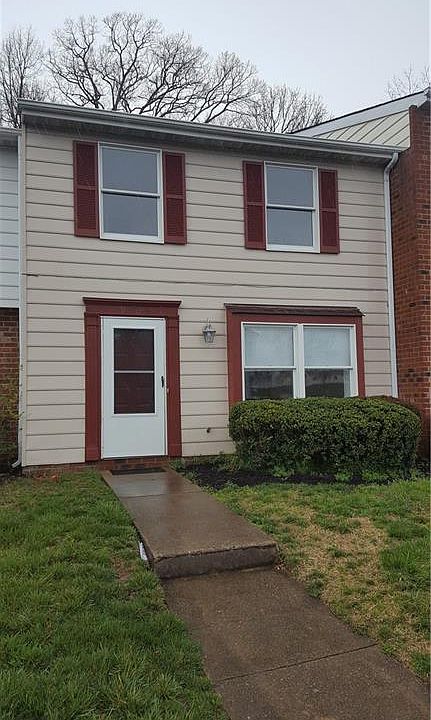 1st image of 9704 Springfield Woods Cir