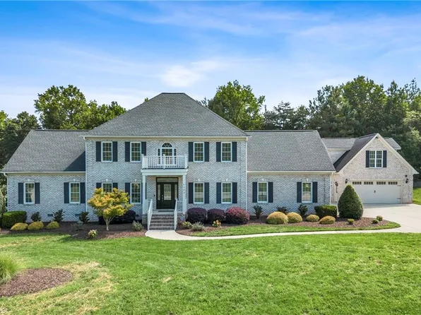 6202 Bradford Place Ct, Summerfield, NC 27358