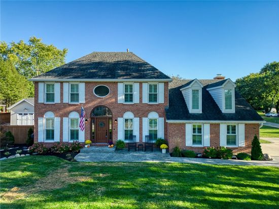 79 Outerview Dr, Xenia, OH 45385