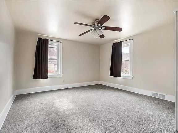 3rd image of 523-525 Ambridge Ave #1