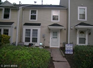 5925 Havener House Way, Centreville, VA 20120