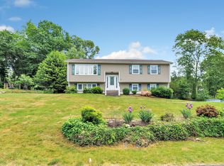 18 Sheasby Rd, Ansonia, CT 06401