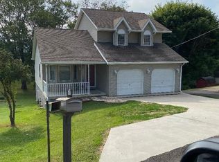 701 Buena Vista Dr, Glen Dale, WV 26038