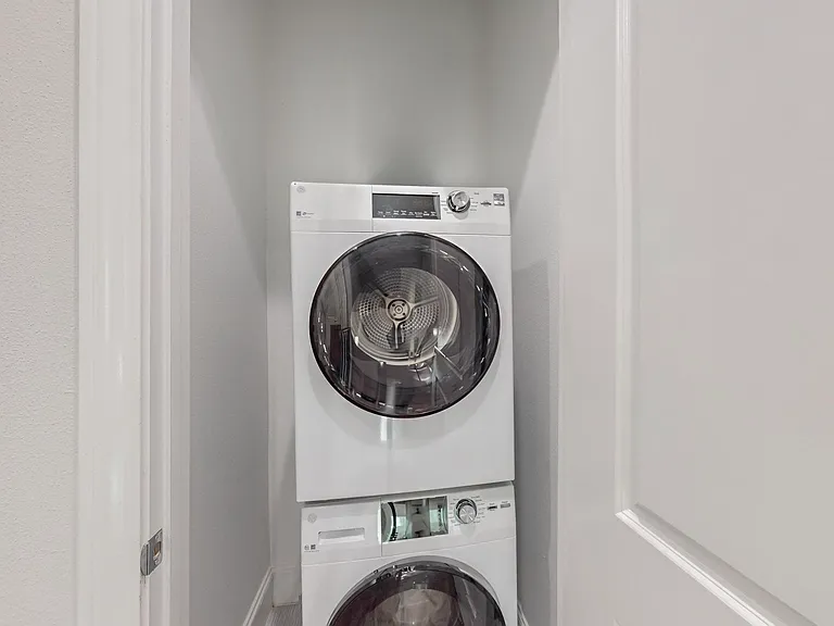 638 Dalton Ln #802 — Photo 34