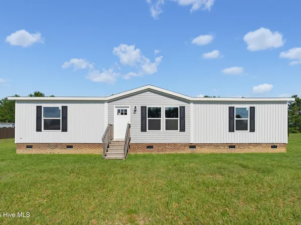 205 Emily Drive, Chadbourn, NC 28431