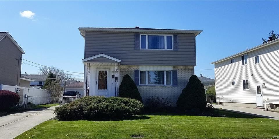 1st image of 29 Wells Ave