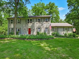 6710 Connecticut Trl, Crystal Lake, IL 60012