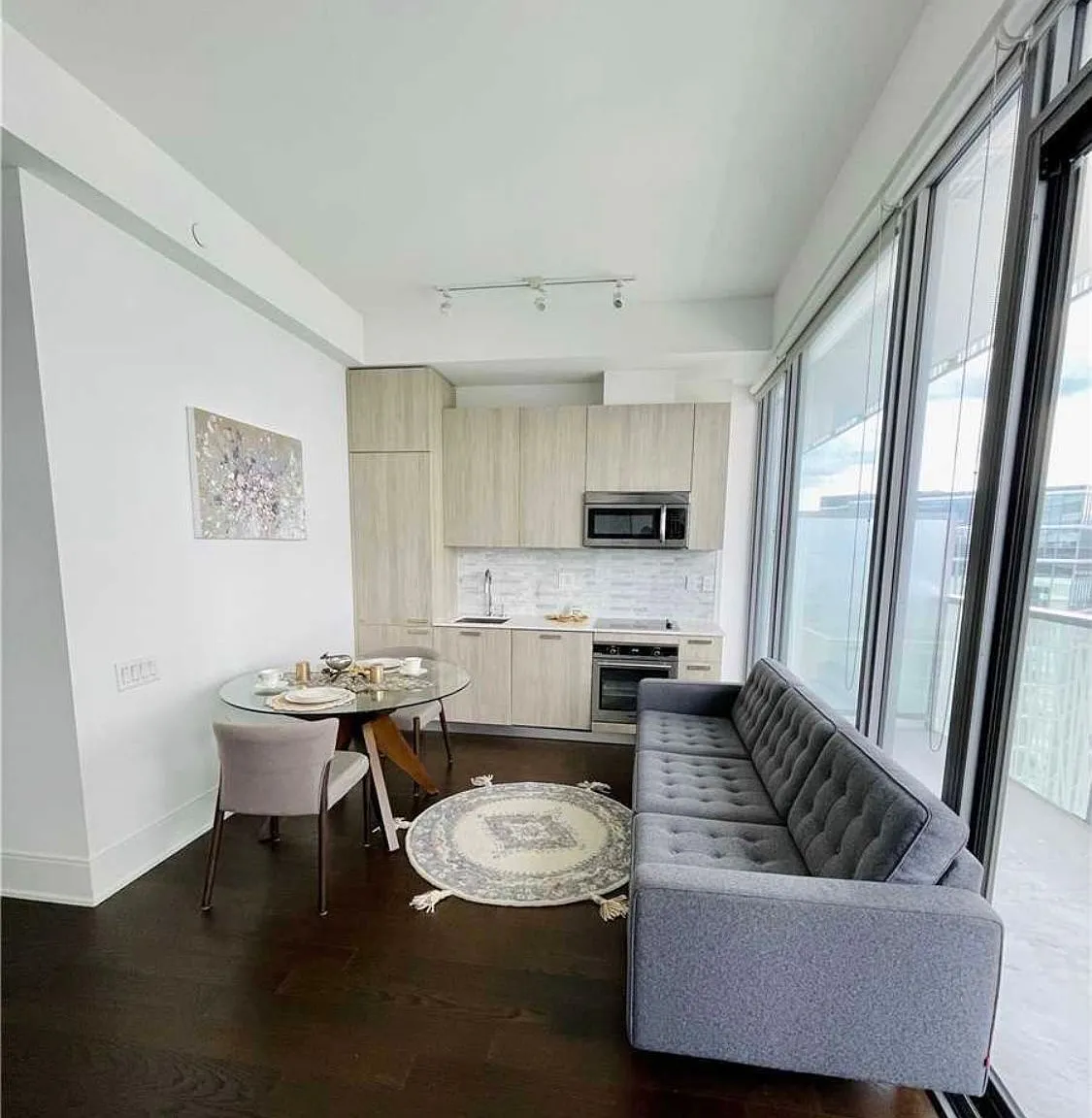 1 bed, $2,500 — Photo 3