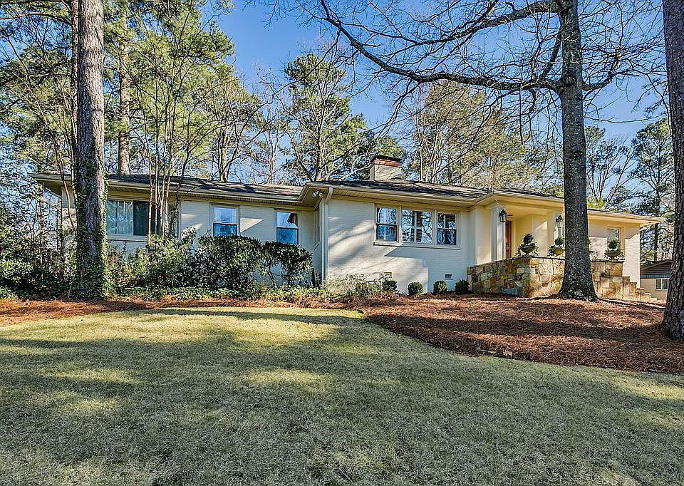 1st image of 3921 Glencoe Dr