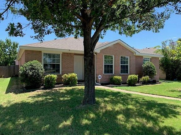 2nd image of 2946 Marquis Ln